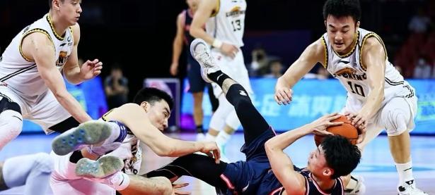 爱游戏tv-包含贵州队主场取得关键胜利，积极备战的词条