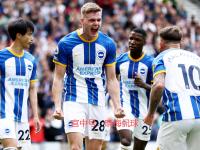 爱游戏APP-足球盛事现场直击，球队士气高昂备战！的简单介绍