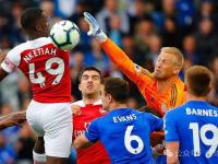 爱游戏官方-纽卡斯尔客场大胜，实现保级保关