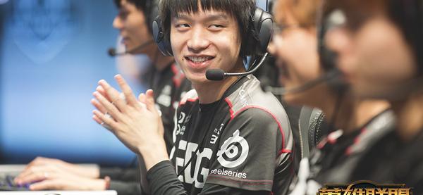 爱游戏-TES鏖战TSM，Caps线上压制力十足顶尖较量八强赛，成为赛场最大亮点