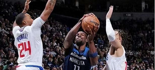 爱游戏-火箭客场战胜森林狼，威少表现出色