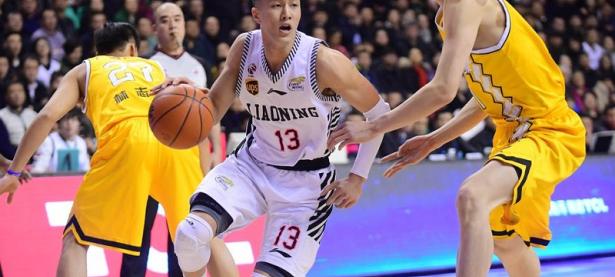 爱游戏体育-体育明星因涉嫌非法活动被警方拘捕，引起轩然大波