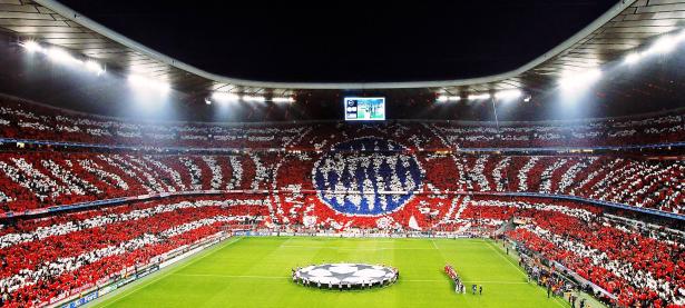 爱游戏下载-碾压之战！浓眉擎天末节核爆，活塞正面击溃奇才