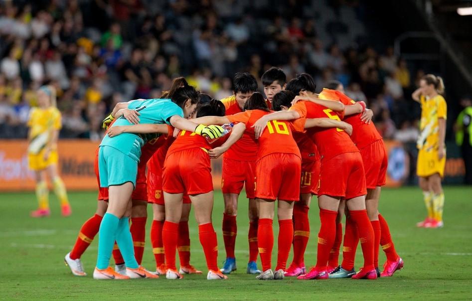国际赛场，中国女足再次夺冠