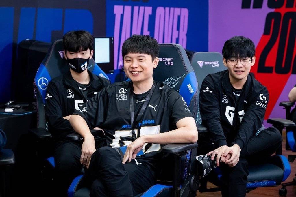 TES鏖战TSM，Caps线上压制力十足顶尖较量八强赛，成为赛场最大亮点