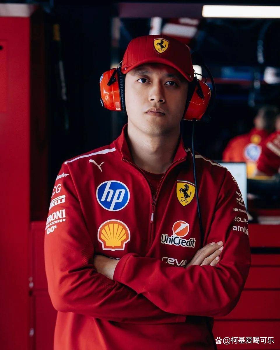 关于索伯车队鏖战梅赛德斯，周冠宇关键制胜的信息