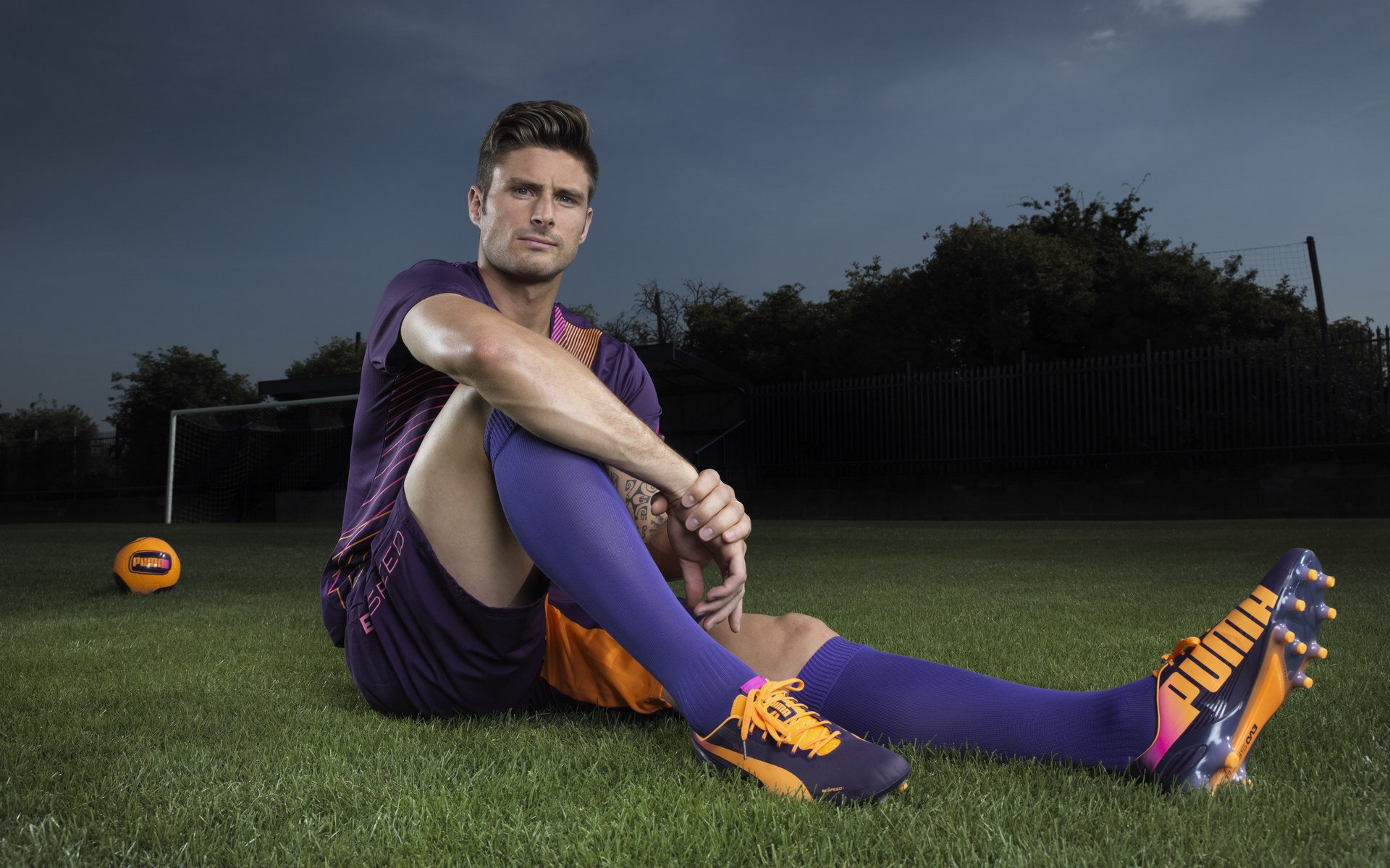 掀翻巨人！塞维利亚暴击里昂，新王佩德里当立